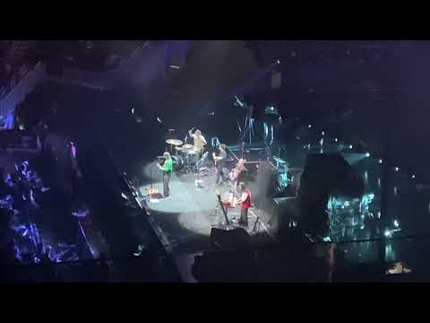 Alexander 23 / Opening for John Mayer