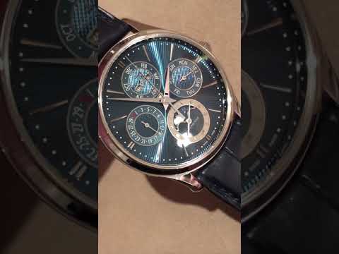 SIHH 2019 SHORT: Jaeger LeCoultre Blue Enamel Master Ultra Thin Collection