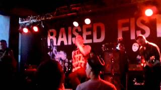 Raised Fist - Pretext @ JC de Klinker Aarschot 01-05-2011