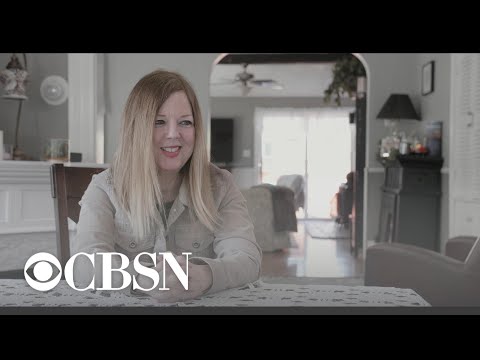 Kurt Cobain's ex details relationship amid his rise to fame