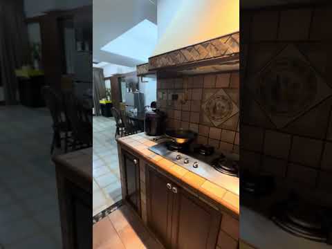 Birmingham Mansions, 130 Thomson Road, Newton / Novena, 3 Bedrooms, 1,066 sqft, Apartment For Rent, by Cannis Tan, 500195462 - PropertyGuru.com.sg