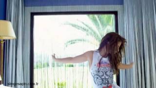 Simge Sağın - BAŞI DERTTE