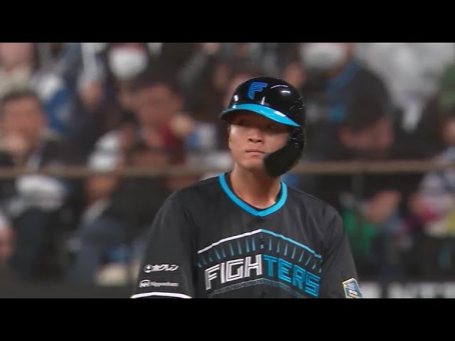 【7回裏】代打で大仕事!! ファイターズ・郡司裕也の今季初安打となるタイムリーで同点!!  2024年4月5日 北海道日本ハムファイターズ 対 埼玉西武ライオンズ