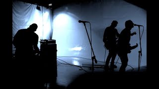 4am - Sirens