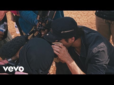 Enrique Iglesias - DUELE EL CORAZON feat. Wisin (Behind The Scenes)