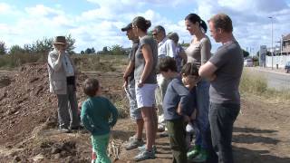 preview picture of video 'VUhbs archeologie in Bilzen Deel 1: Open (W)erfgoeddag 8 september 2013'