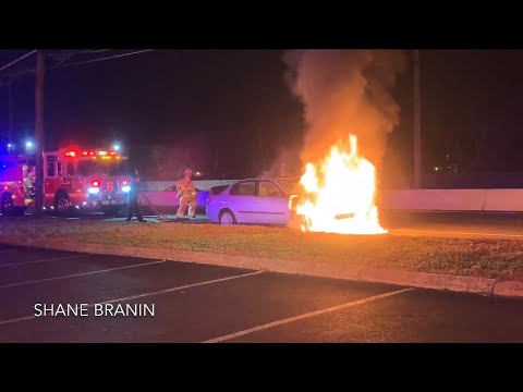 Middletown NJ - Working Vehicle Fire - 375 Route 36 - 12/10/20