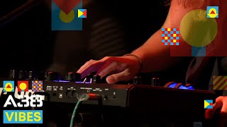 Frankie Cosmos - On the lips // Live 2016 // A38 Vibes