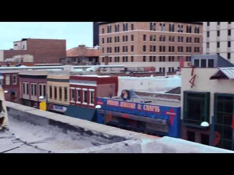 Wake Self (ft. Ariano) - So Good (Official Video)