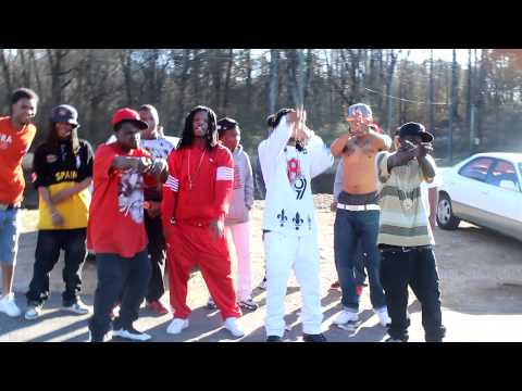 Luh Ratchet ft TTE Dreadhead - Hunnid Band Jugg (Official Music Video)