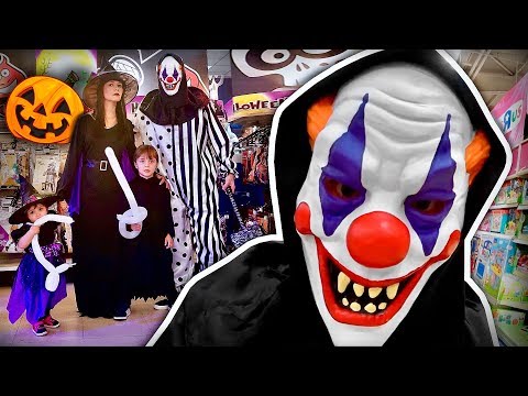 HALLOWEEN AT TOYS R US SPAIN!! Costumes for Kids, Decorations and Ideas