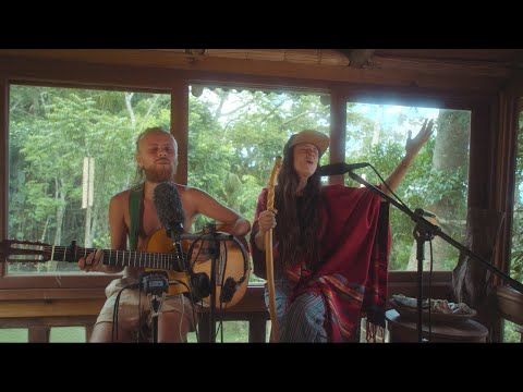 Luiza Rosa & Cantante Dourado // Eterno Sol (Feat. Ale Rollemberg)