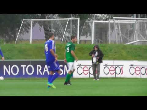 01061Velká šance před třetím golem, Petr Mužík v utkání  Domažlice- Nymburk 3:0