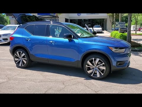 2021 Volvo XC40 M2539960