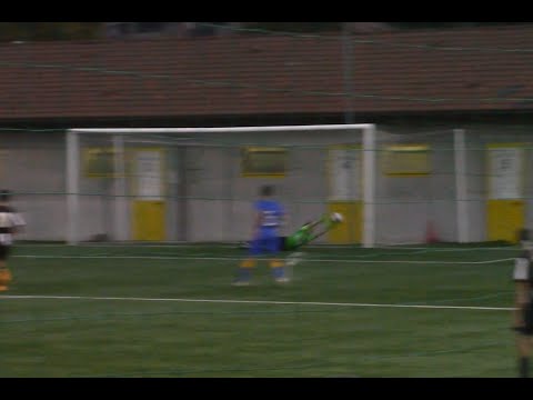 Difficile parata su tiro angolatissimo e reattiva ma sfortunata deviazione da pochi passi