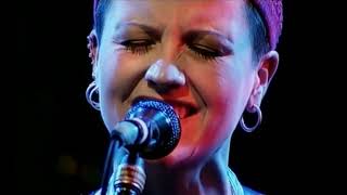Daffodil Lament The Cranberries Live At Astoria London 1994