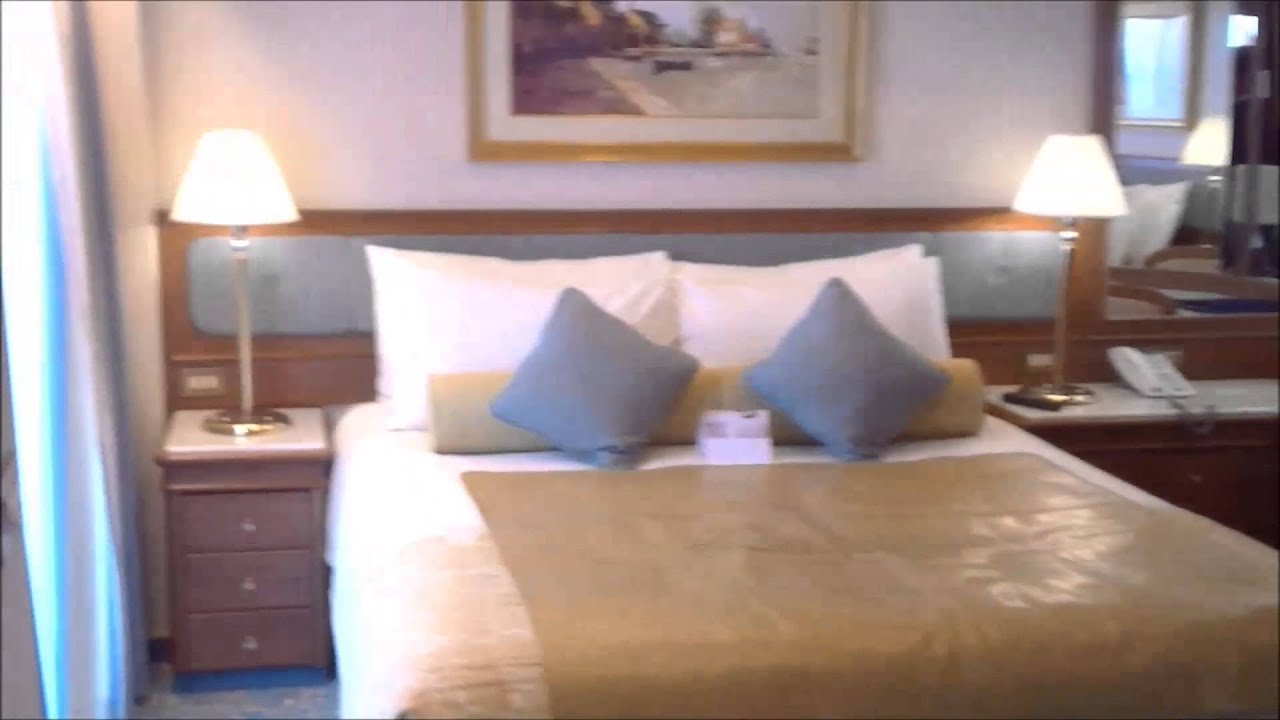 Emerald Princess - Cabin R408 - Video 1