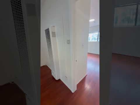 Brittania 1036 - Video 2 of 2