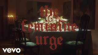 Musik-Video-Miniaturansicht zu The Feminine Urge Songtext von The Last Dinner Party