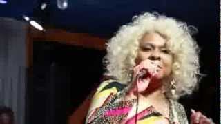 EV3A7410 Gloria Anderson with Mel Davis band at The Trumpets Jazz Club 01/31/2014