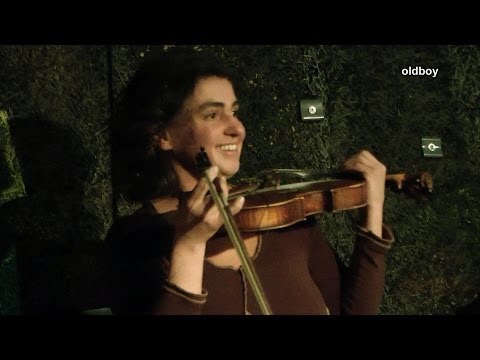 Tázló táncház - MÜSZI-ből az Eötvös10-be