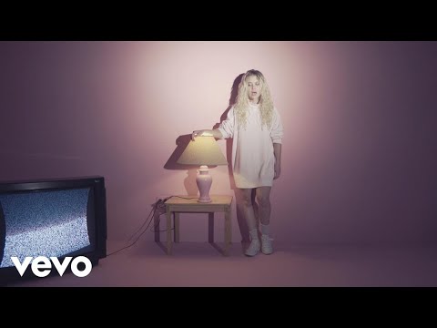 Transviolet - Pretty Head (Official Video)