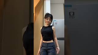 Download lagu ada yang bulat tapi bukan tekad #shorts mp3 Download lagu ada yang bulat tapi bukan tekad #shorts mp3