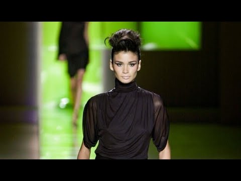 Versace Spring/Summer 2001