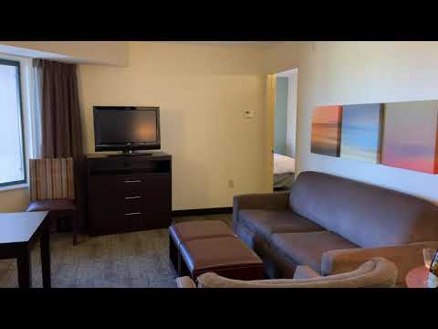Staybridge Suites Madison WI West 2 Bedroom Suite