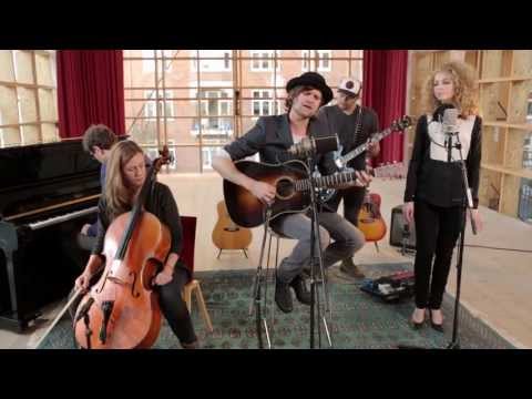 Thomas Ring "Don't Go Away" live and acoustic