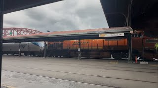 BNSF 3933 ET44C4 helping Amtrak