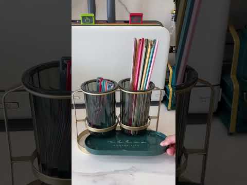 这个颜值很高的筷子筒下面带有沥水盘，沥出来的水可以直接倒掉，不会潮湿#筷子筒 #好物分享