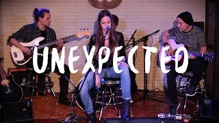 Nelou - Unexpected (Warner Music Café)