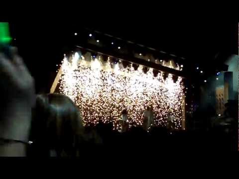 Melodifestivalen 2013 - Pyrotechnic rain during Robin Stjernberg's You