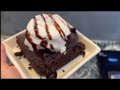 आज नए साल पर बच्चो के लिए कुछ स्पेशल बनाया | No Oven Chocolate Brownie
