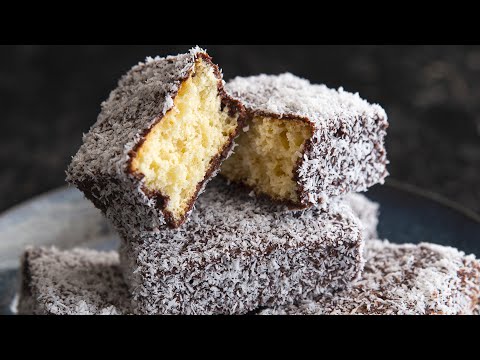 Easy Lamingtons with Chocolate Sauce [Ready in 30 mins!]