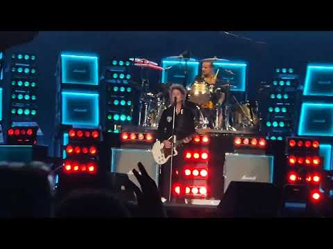 Green Day – Basket Case / When I Come Around (Live at Ejekt Festival Athens 2025)