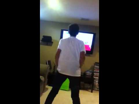 Sammy dancin to lollipop