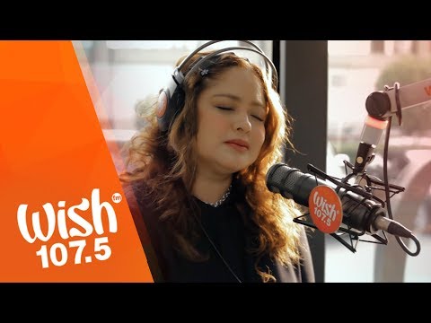 Manilyn Reynes performs "Malay Mo Maging Tayo" LIVE on Wish 107.5 Bus