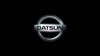 Logo-Mixup: Datsun text in a Nissan logo