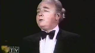 Carroll O'Connor Sings Ending Theme of "All in the Family"!