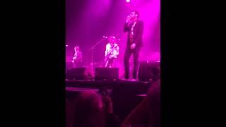 Kasabian live in Milan - (shiva) bumblebeee HD FIRST ROW