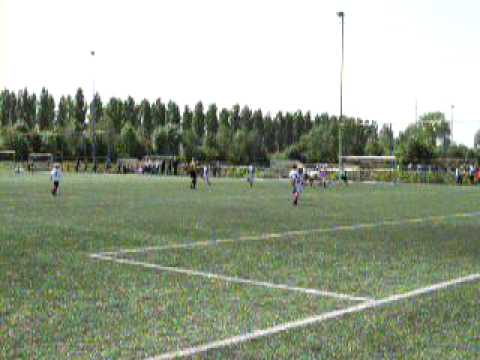 Kampioenschapswedstrijd GVAV E1 - Be Quick E1: 5 - 1