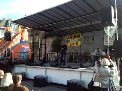 Akuna show 2015 - Vašo Patejdl  - Voňavky dievčat
