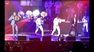 Yovanny Polanco 4K Compartiendo con J MARTIN    concierto    EL AMOR DE MI VIDA