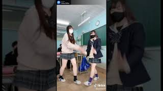 《エロTikTok》『絶対領域』ぎりじゃん