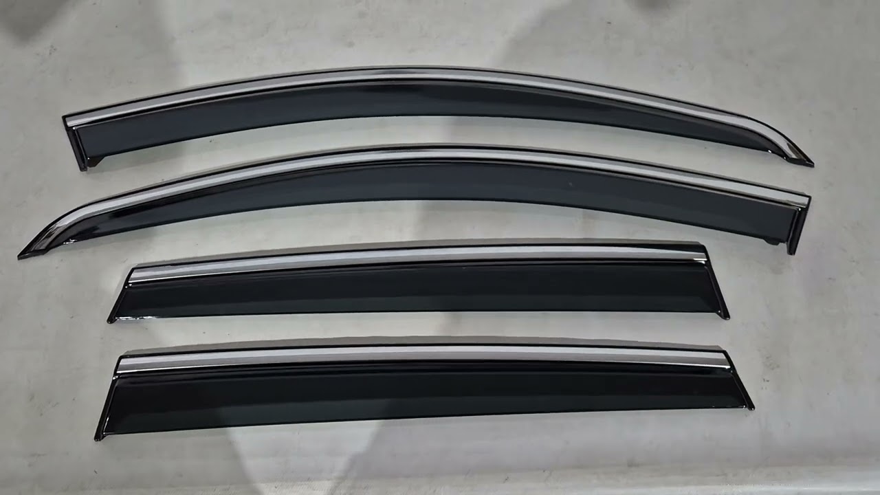 Renault Duster 2008-2017 рр. Вітровики з хромованим молдингом Niken Luxury (4 шт) Video 1