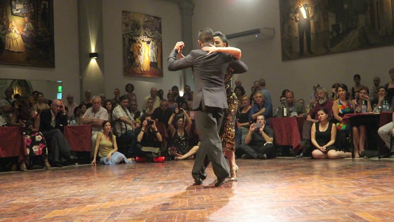 Fernando Carrasco & Jimena Hoeffner - Jan2017 en Salon Canning - 1/2