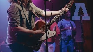 Welshly Arms - Legendary - Shows From Schubas