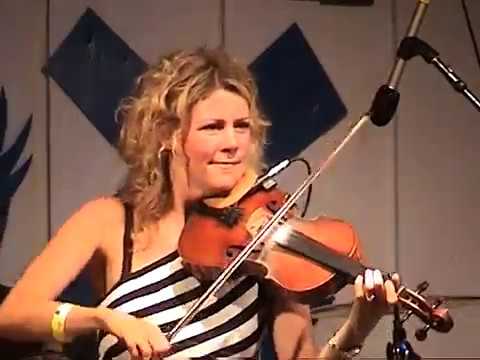 Natalie MacMaster "David's Jig" 7/18/02 Grey Fox Bluegrass Festival E Ancramdale, NY